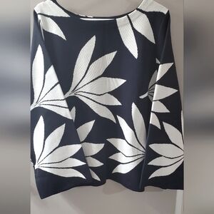 Premise Navy and White Knit Sweater